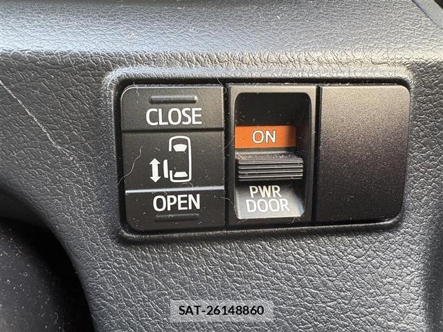 Toyota SIENTA 2017 8764200-1