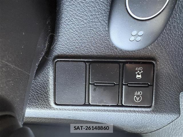 Toyota SIENTA 2017 8764200-7