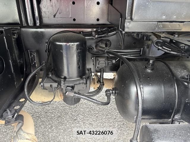 Hino RANGER 2012 8679132-17
