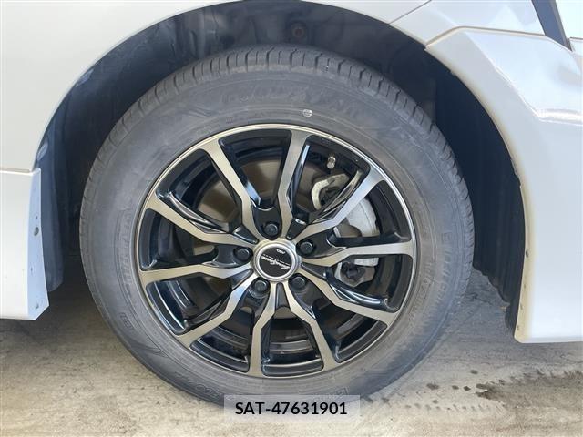 Toyota SIENTA 2015 8672065-12