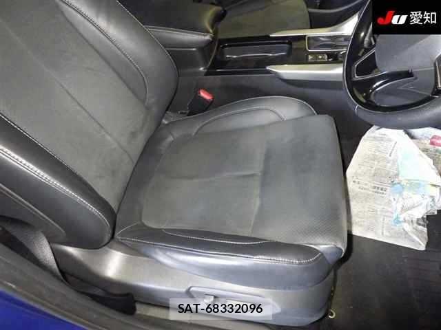 Mitsubishi ECLIPSE CROSS 2022 8926178-6