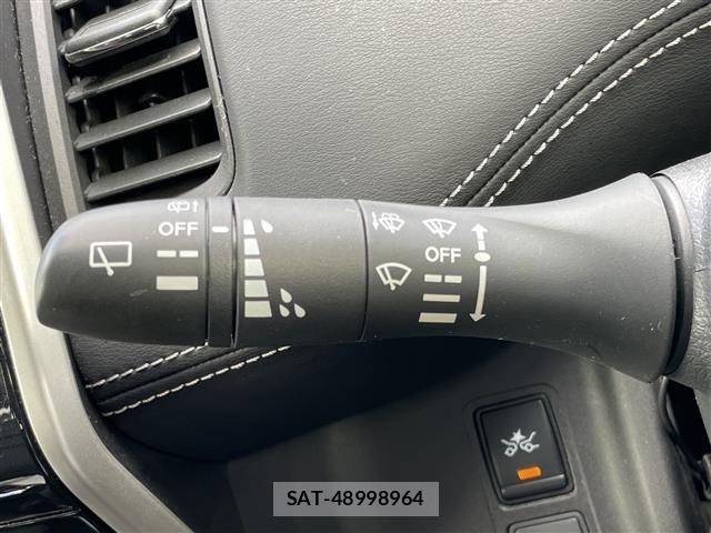 Nissan SERENA 2018 8672511-12
