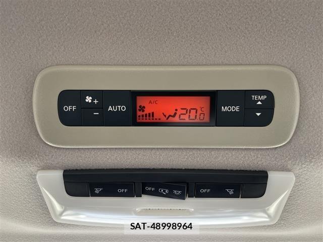 Nissan SERENA 2018 8672511-6