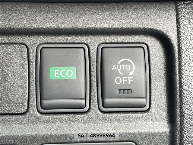 Nissan SERENA 2018 8672511-9