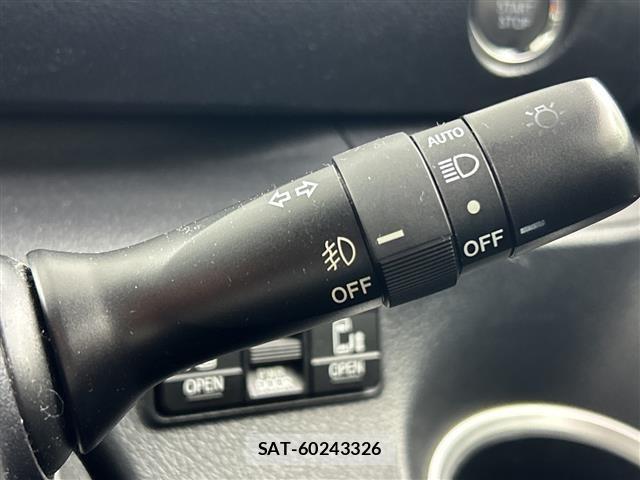 Toyota SIENTA 2017 8764202-9