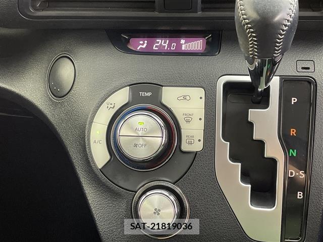 Toyota SIENTA 2019 8672075-20