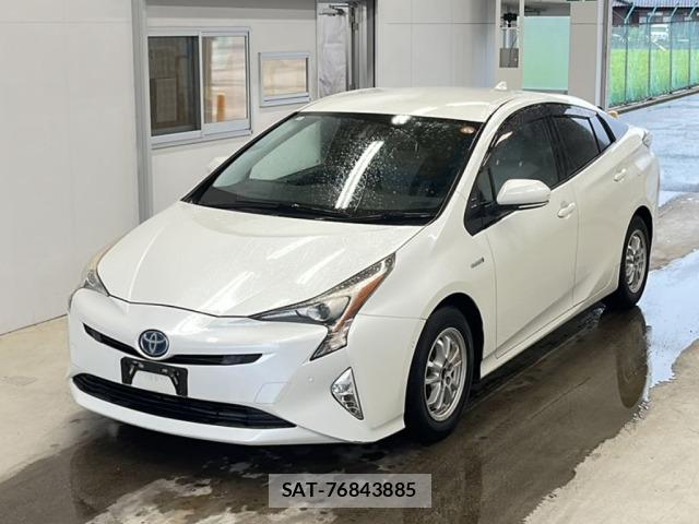 Toyota PRIUS 2016 8911332-0