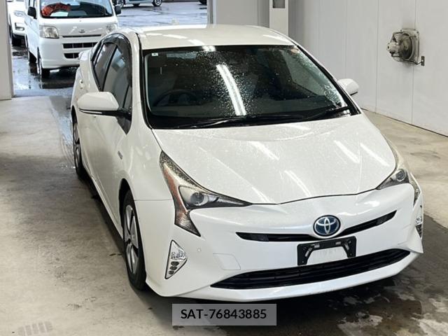 Toyota PRIUS 2016 8911332-4