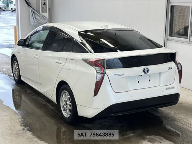 Toyota PRIUS 2016 8911332-5