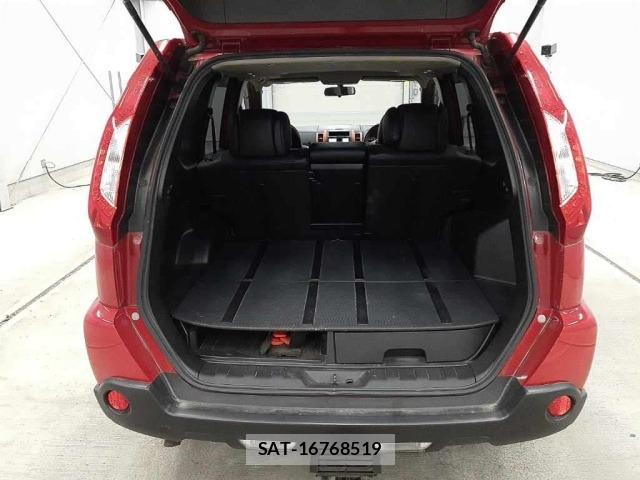 Nissan X-TRAIL 2013 8926195-11