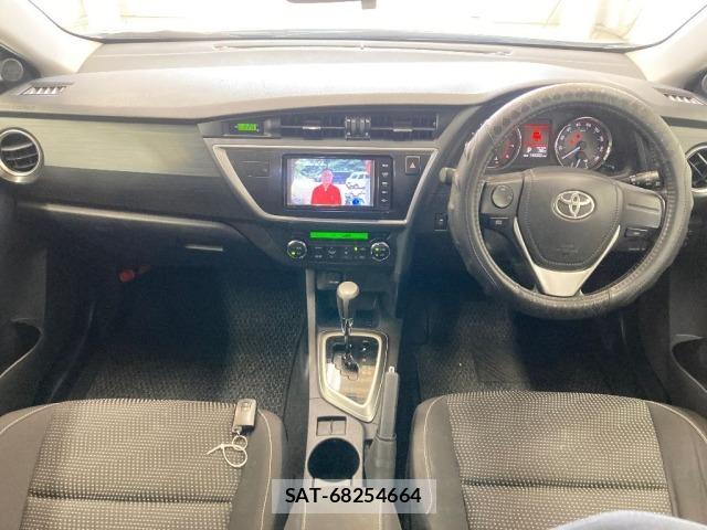 Toyota AURIS 2014 8683017-3