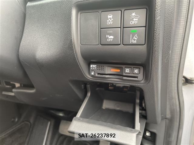 Honda GRACE 2017 8677879-11