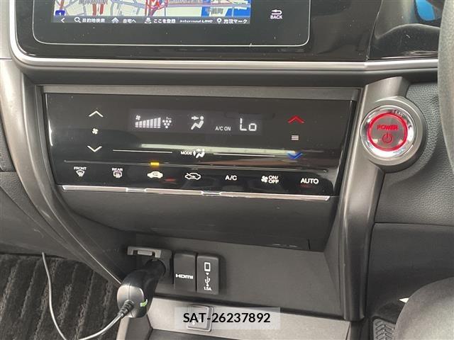 Honda GRACE 2017 8677879-5