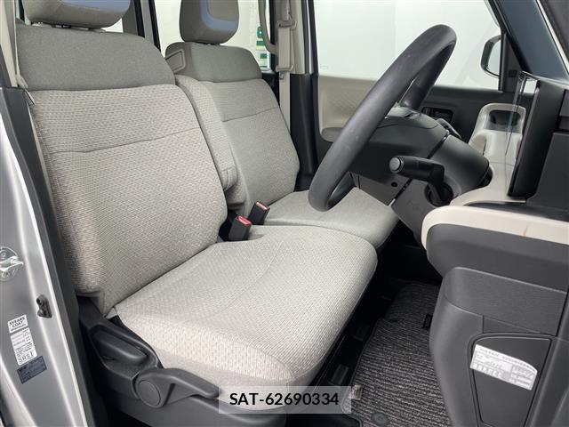 Nissan ROOX 2025 8724073-2