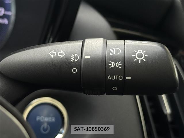 Toyota CROWN 2018 8734532-12