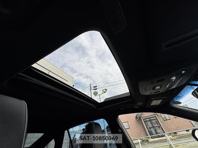Toyota CROWN 2018 8734532-16
