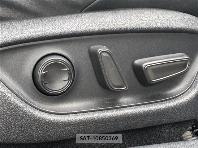 Toyota CROWN 2018 8734532-6