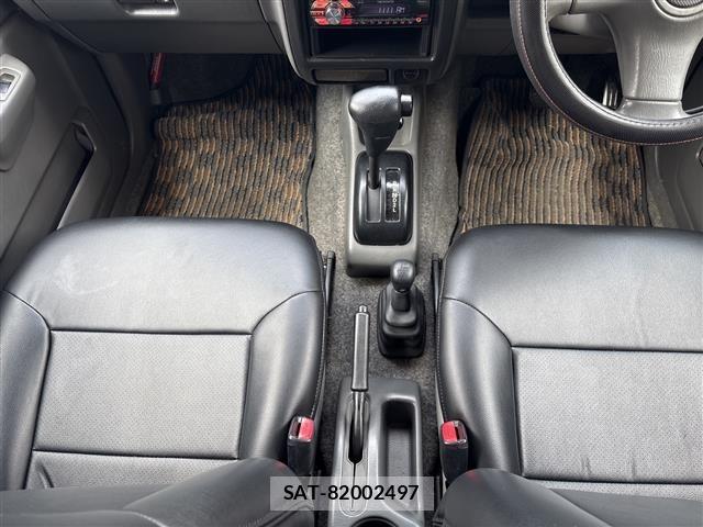 Suzuki JIMNY 1999 8748837-1
