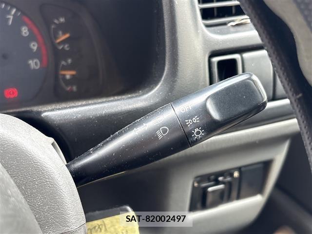 Suzuki JIMNY 1999 8748837-7