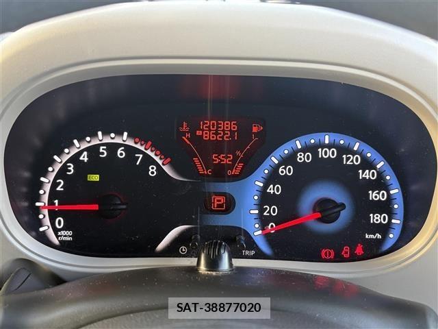 Nissan CUBE 2010 8739421-22