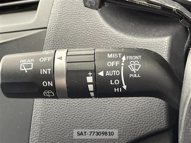 Mazda AXELA 2010 8771851-1