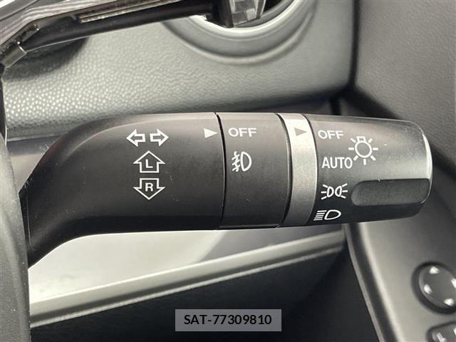 Mazda AXELA 2010 8771851-3