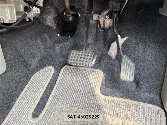 Toyota PIXIS EPOCH 2014 8762175-5