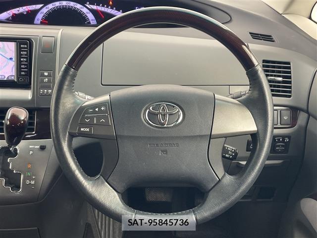 Toyota ESTIMA 2011 8676820-3