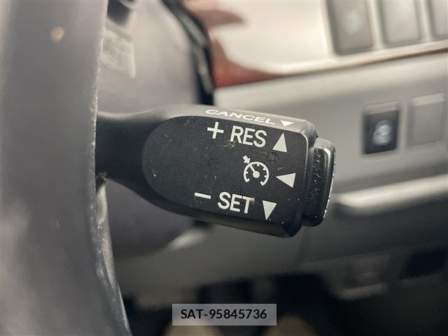 Toyota ESTIMA 2011 8676820-7