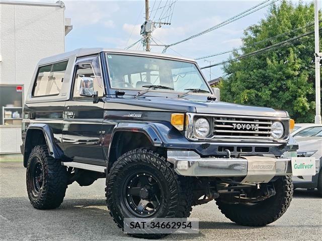 Toyota LAND CRUISER 1992 8761221-0