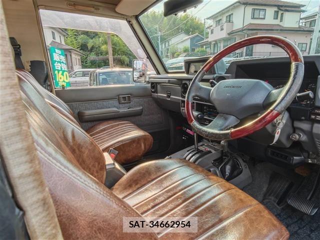 Toyota LAND CRUISER 1992 8761221-5