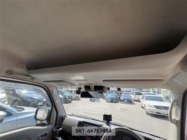 Mazda SCRUM VAN 2023 8747551-4