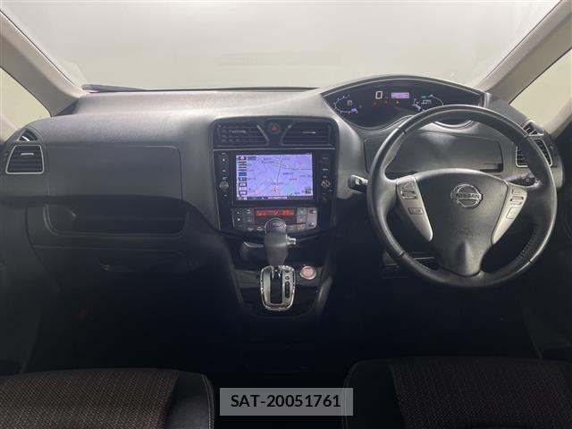 Nissan SERENA 2015 8748095-15