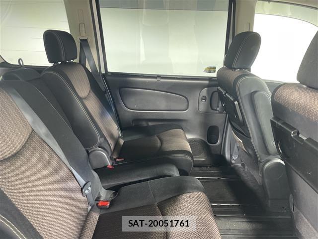 Nissan SERENA 2015 8748095-22