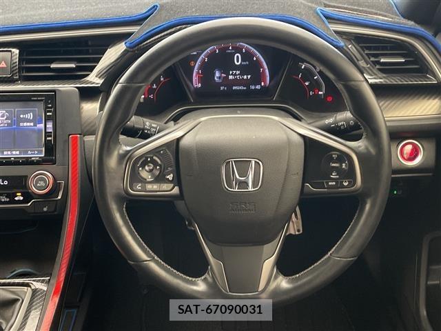 Honda CIVIC 2018 8677476-1