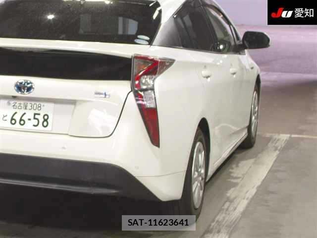 Toyota PRIUS 2017 8691716-8