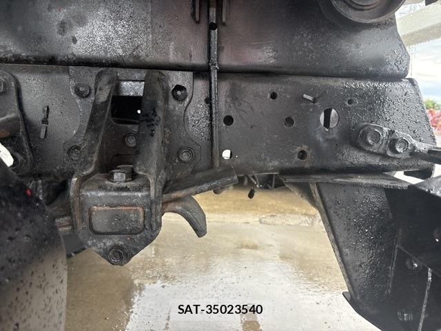 Isuzu FORWARD 2012 8823608-13