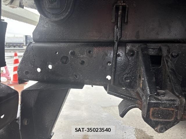 Isuzu FORWARD 2012 8823608-15