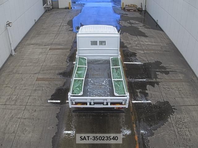 Isuzu FORWARD 2012 8823608-3