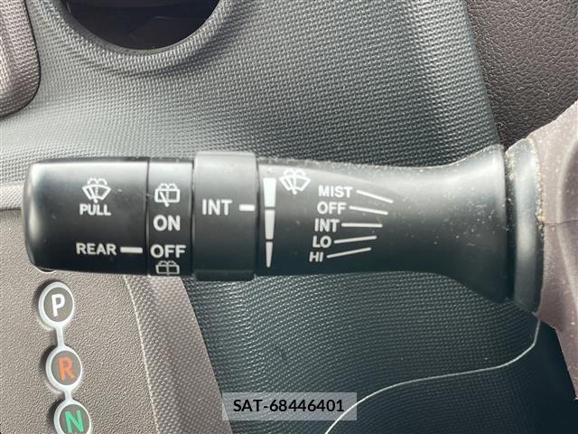 Toyota SPADE 2013 8739679-9