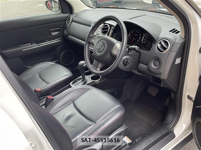 Mazda VERISA 2014 8749004-10