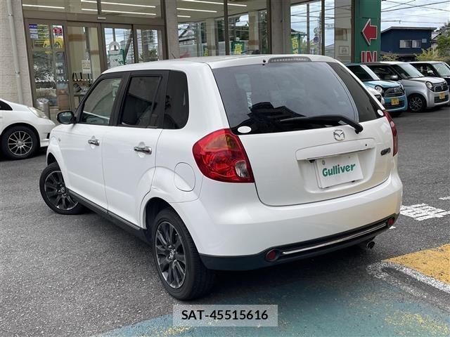 Mazda VERISA 2014 8749004-15