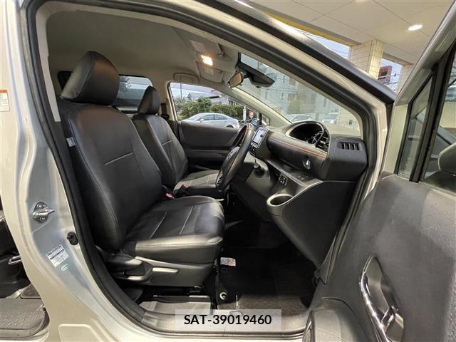 Toyota SIENTA 2015 8764209-10