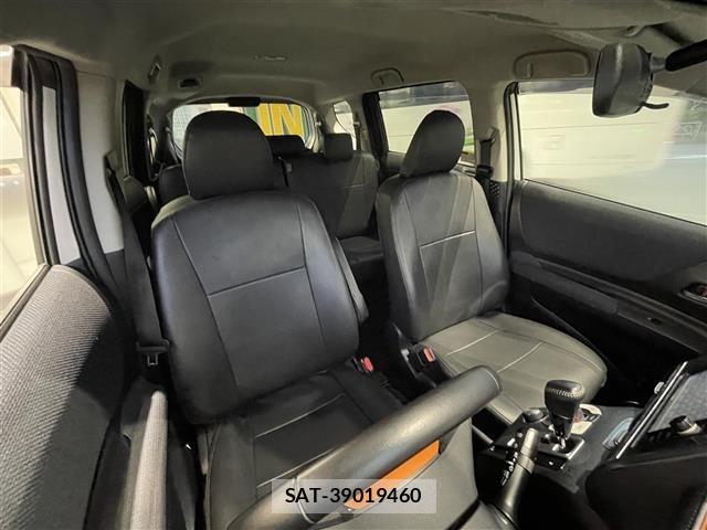 Toyota SIENTA 2015 8764209-8