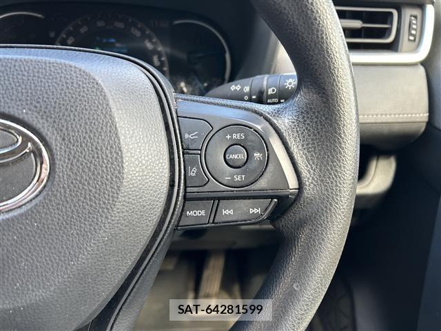 Toyota RAV4 2023 8737649-1