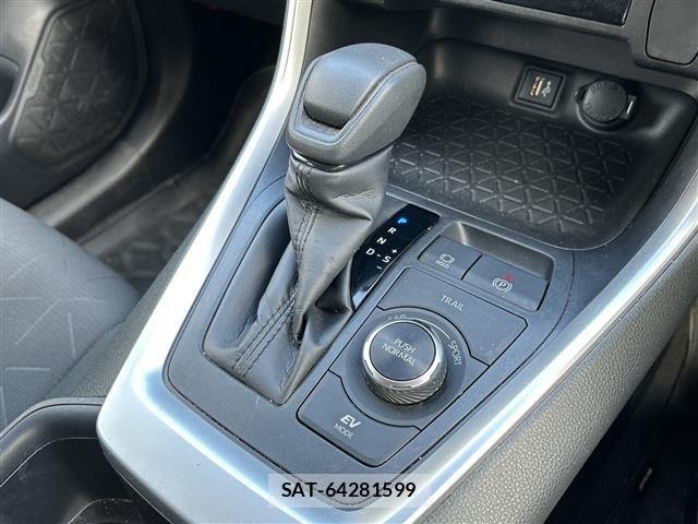 Toyota RAV4 2023 8737649-10