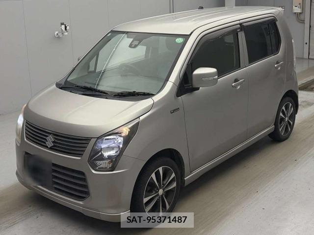 Suzuki WAGON R 2013 8919947-0