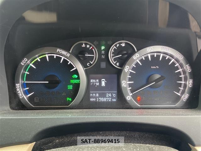 Toyota VELLFIRE 2013 8674520-4