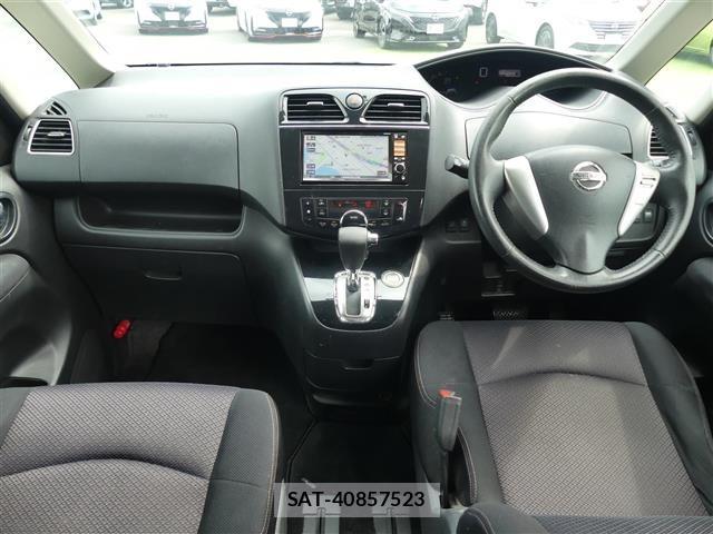 Nissan SERENA 2011 8672550-12