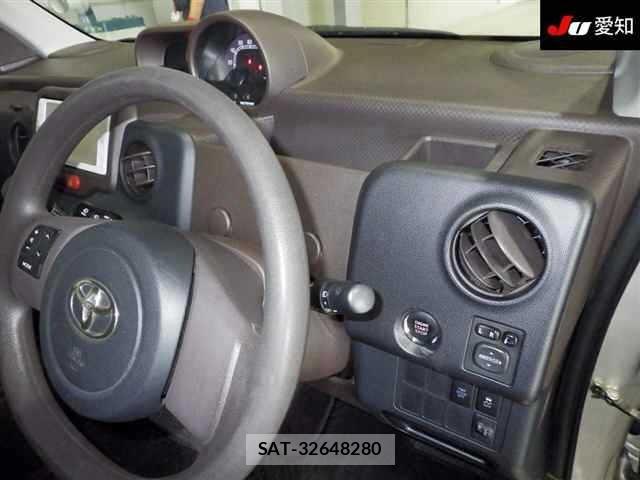 Toyota PORTE 2013 8918058-5